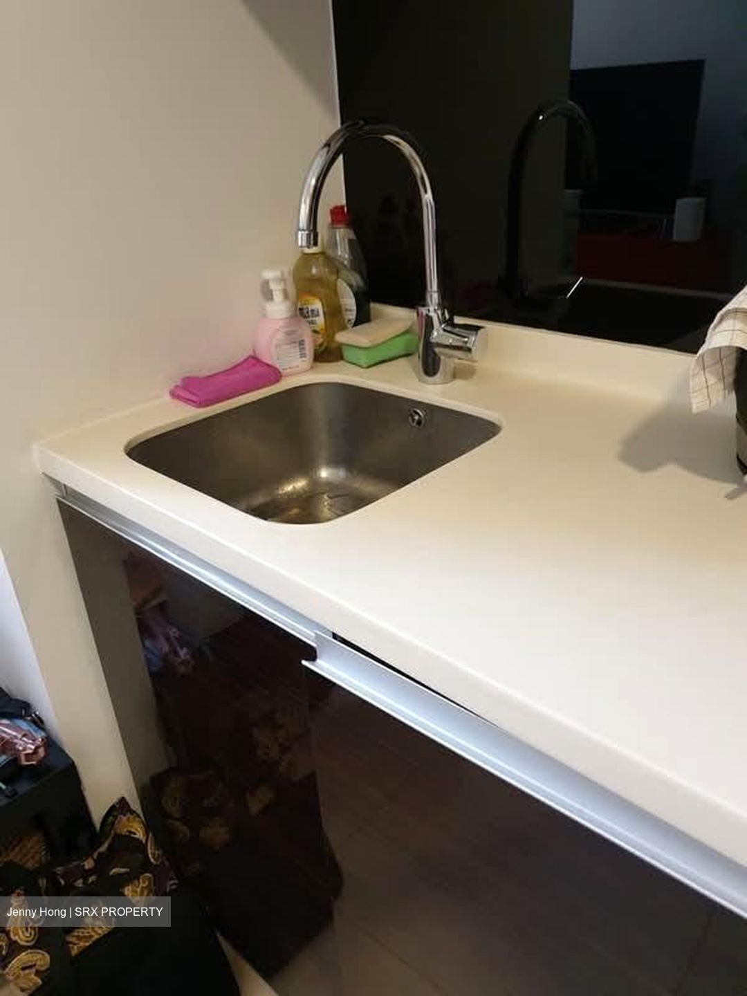 Centra Residence (D14), Apartment #566696041
